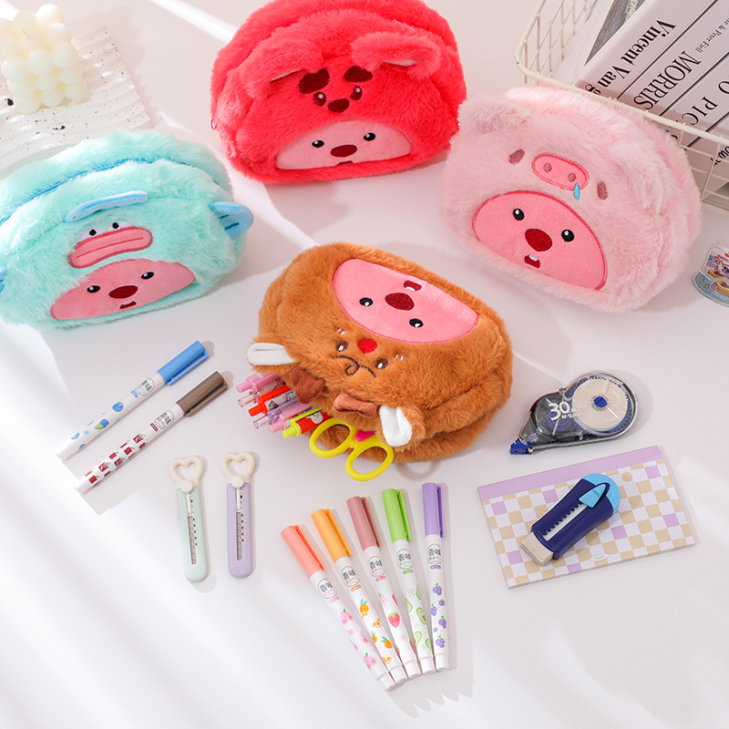 Estojo de Lápis de Pelúcia em  - Cosmetic Bags avaliação e preço